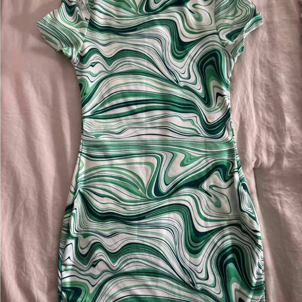 Green Swirl Pattern Dress